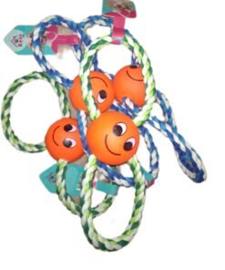 MC076 JUGUETE CUERDA CON PELOTA 10 CM