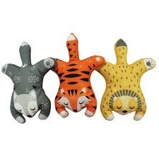 PELUCHE ACOSTADO FELPA C/ CHIFLE 20CM