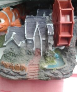ADORNO CASA DE RESINA CON MOLINO Y RIO IMPOR