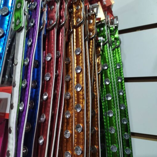 COLLAR METALIZADO C/ 7 DIAMANTES X 6 UN