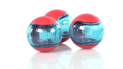 KONG SQUEEZZ ACTION BALL RED SMALL