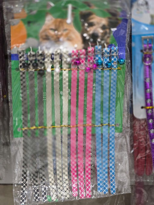 COLLAR P/GATO PVC C/CASCABEL X 12 UN