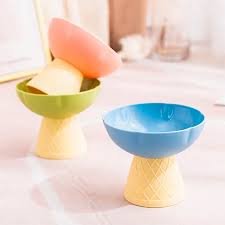 COMEDERO PLASTICO CHICO CON BASE IMPORTADOR